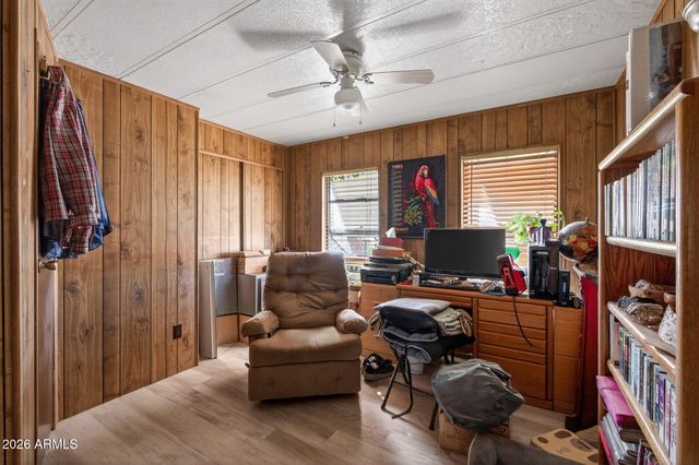 6607 W Camino De La Campana Avenue, Glendale, AZ 85308
