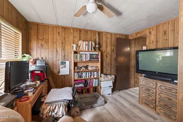 6607 W Camino De La Campana Avenue, Glendale, AZ 85308