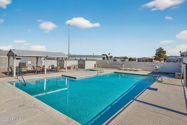 6607 W Camino De La Campana Avenue, Glendale, AZ 85308