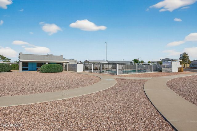 6607 W Camino De La Campana Avenue, Glendale, AZ 85308