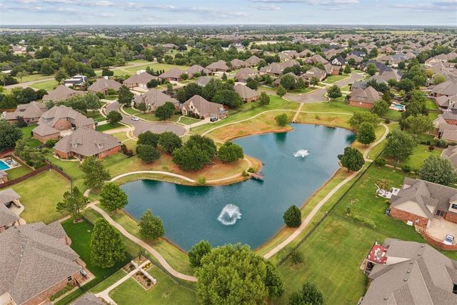 1217 River Chase Drive, Edmond, OK 73025