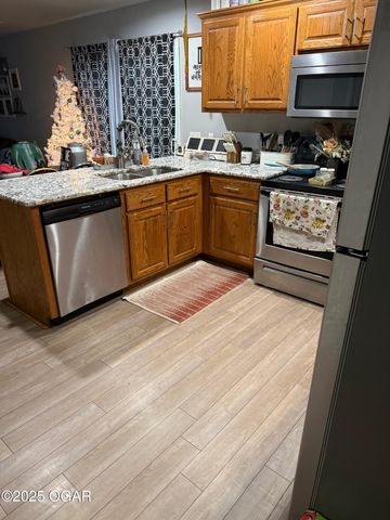 509 N Liberty Street, Webb City, MO 64870