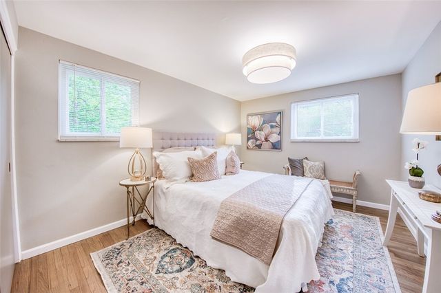 2661 Old Washington Rd, Upper St Clair, PA 15241