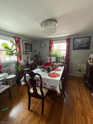 54 Hillairy Ave, Morristown Town, NJ 07960