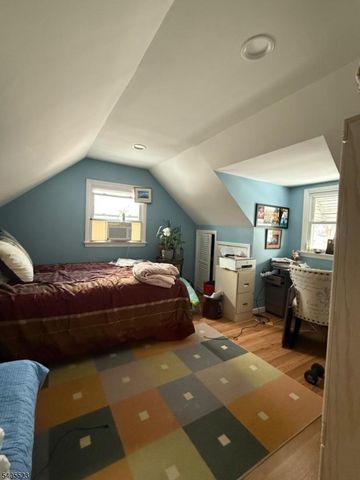 54 Hillairy Ave, Morristown Town, NJ 07960