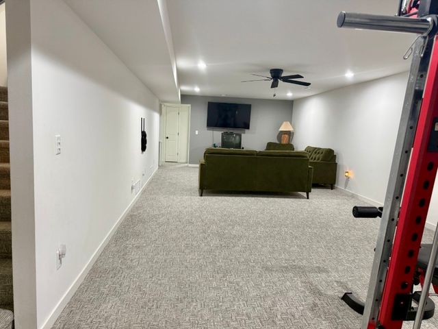 425 Galileo Drive, Riverside, IA 52327