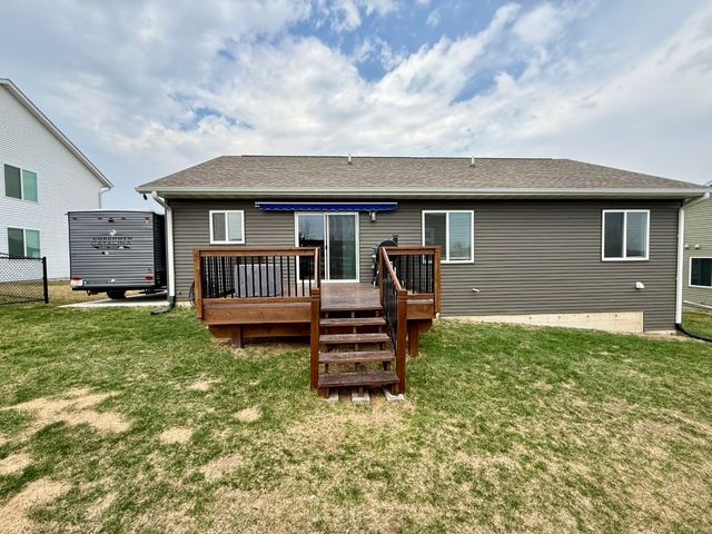 425 Galileo Drive, Riverside, IA 52327