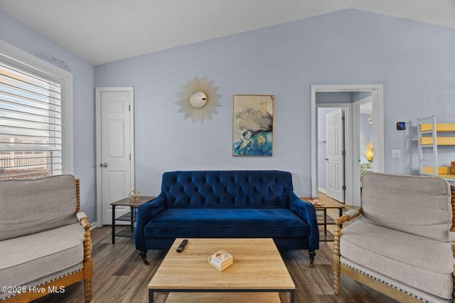 210 Bayview Drive, N Topsail Beach, NC 28460