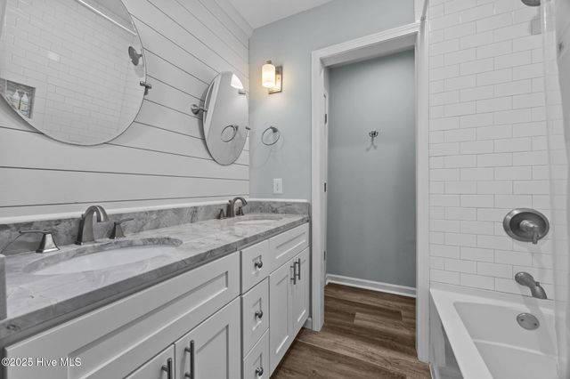 210 Bayview Drive, N Topsail Beach, NC 28460