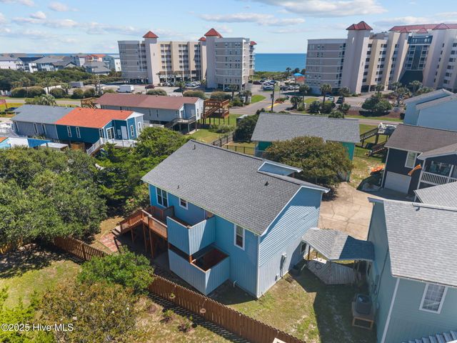 210 Bayview Drive, N Topsail Beach, NC 28460