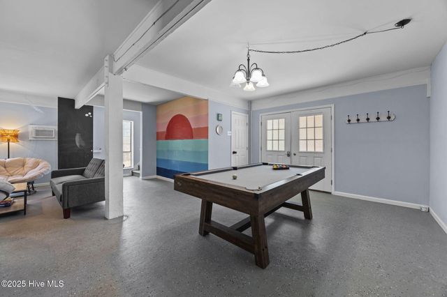 210 Bayview Drive, N Topsail Beach, NC 28460