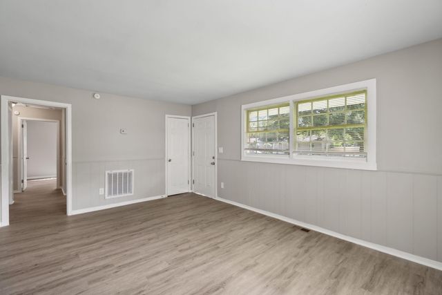 2416 Falcon Road, Charleston, SC 29406