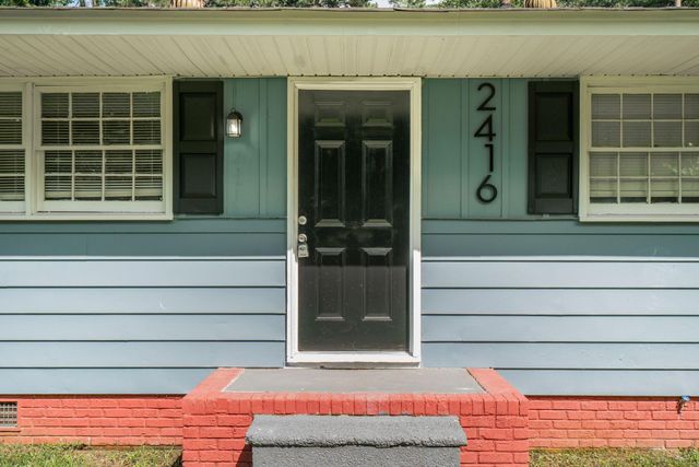 2416 Falcon Road, Charleston, SC 29406