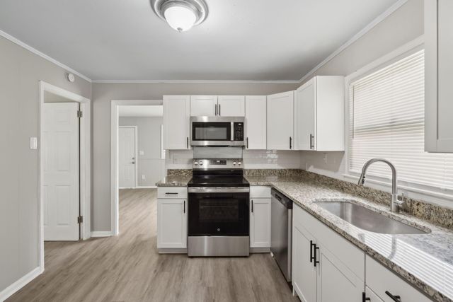 2416 Falcon Road, Charleston, SC 29406