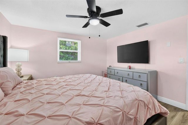 5346 RIDDLE ROAD, Holiday, FL 34690