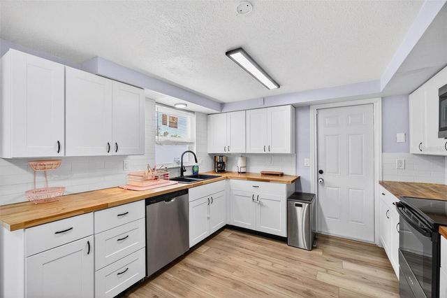 5346 RIDDLE ROAD, Holiday, FL 34690