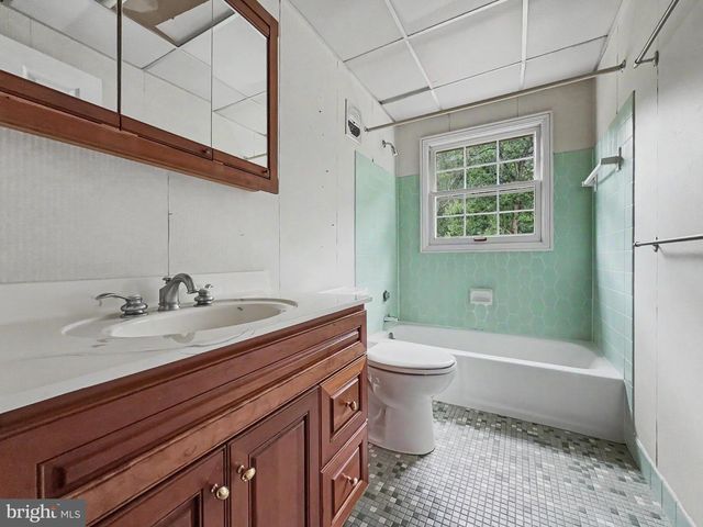 1318 DENBY RD, Baltimore, MD 21286