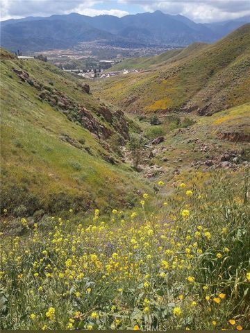 13226 HITCHING RAIL Circle, Corona, CA 92883