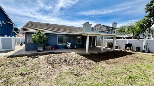 13226 HITCHING RAIL Circle, Corona, CA 92883