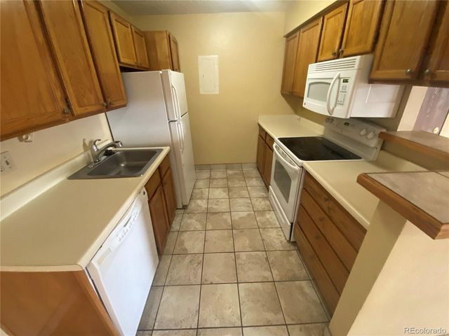 10150 E Virginia Avenue 1-202, Denver, CO 80247