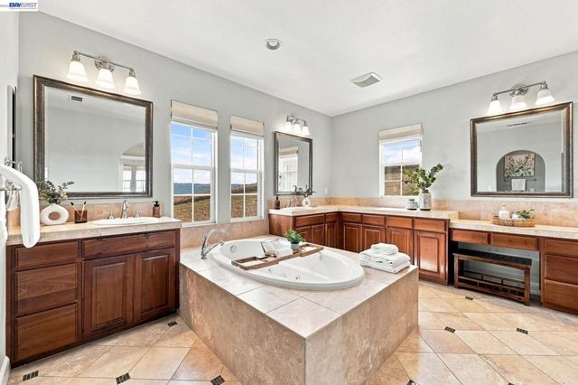5078 Holborn Way, San Ramon, CA 94582