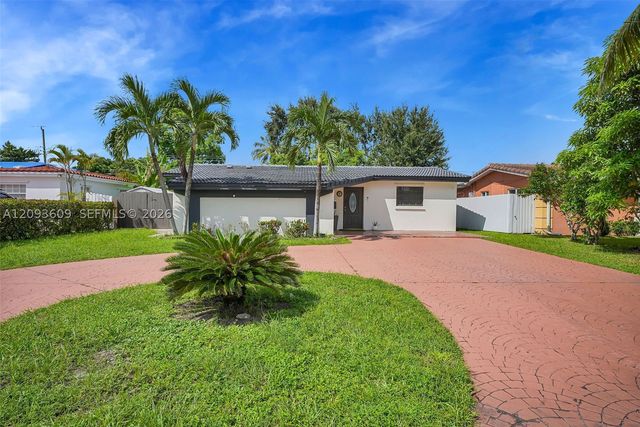 7767 Normandy St, Miramar, FL 33023