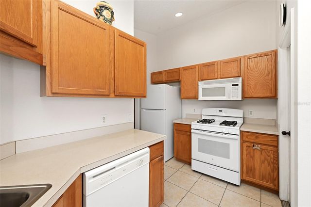 132 CELLO STREET, Davenport, FL 33896