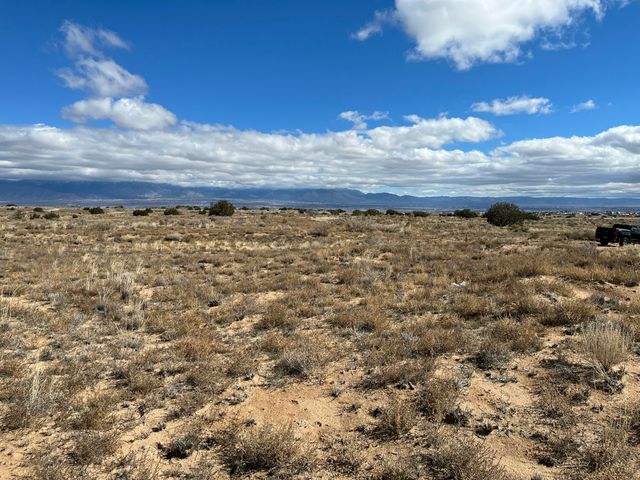 Valiente Road NW, Albuquerque, NM 87120