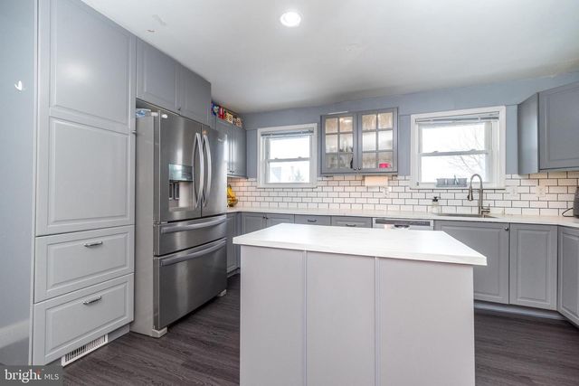 608 NATALIE LN, Norristown, PA 19401