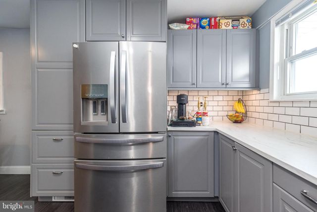 608 NATALIE LN, Norristown, PA 19401