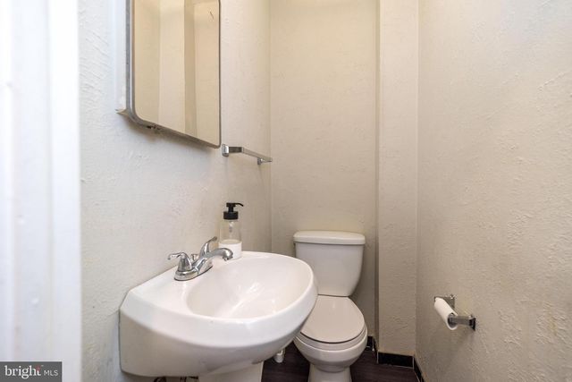 608 NATALIE LN, Norristown, PA 19401