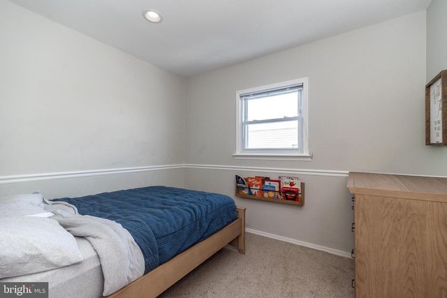 608 NATALIE LN, Norristown, PA 19401