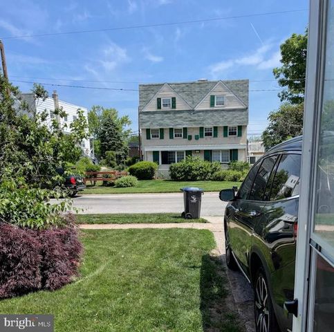 608 NATALIE LN, Norristown, PA 19401