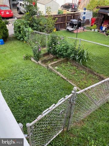 608 NATALIE LN, Norristown, PA 19401