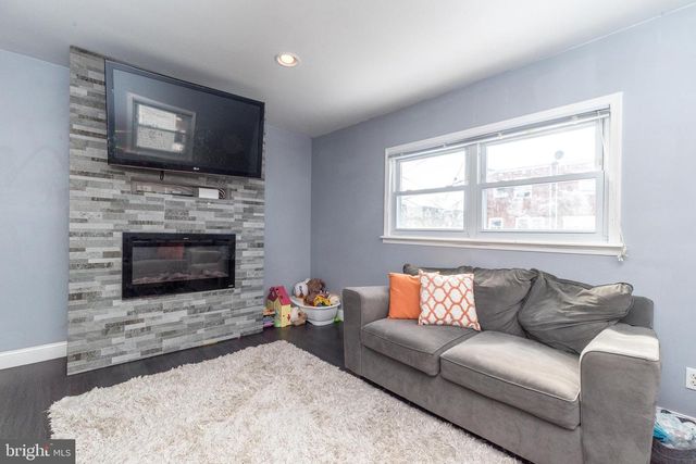 608 NATALIE LN, Norristown, PA 19401