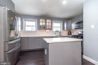 608 NATALIE LN, Norristown, PA 19401