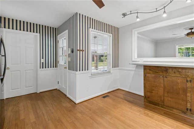 968 Gunter Circle, Lawrenceville, GA 30043