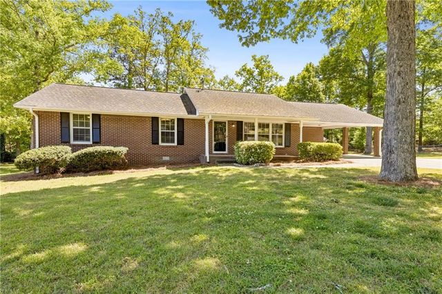 968 Gunter Circle, Lawrenceville, GA 30043