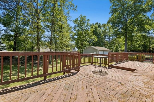 968 Gunter Circle, Lawrenceville, GA 30043