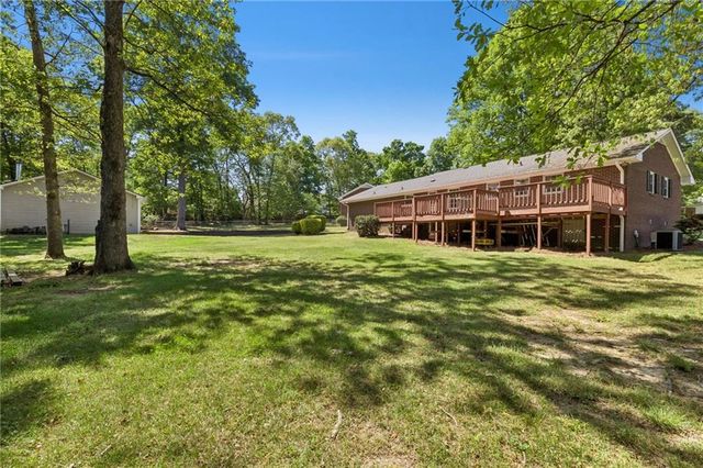 968 Gunter Circle, Lawrenceville, GA 30043