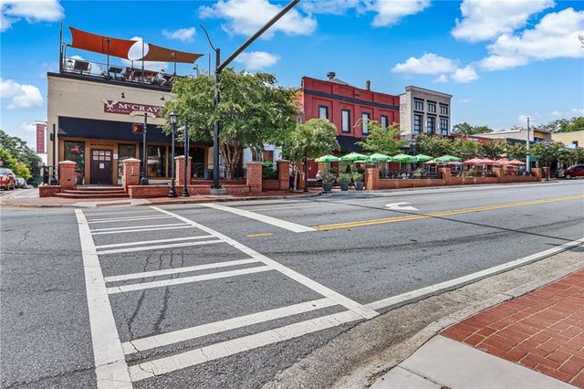 968 Gunter Circle, Lawrenceville, GA 30043