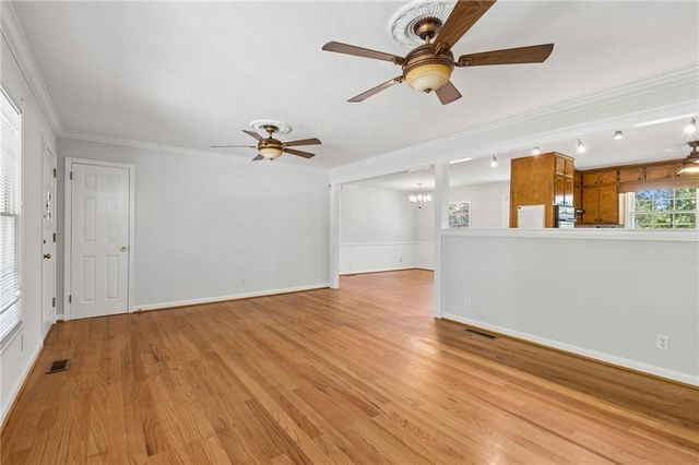 968 Gunter Circle, Lawrenceville, GA 30043