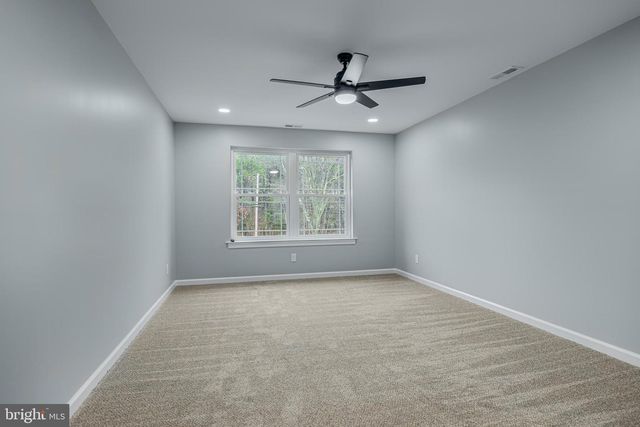 411 ATCO AVE, Atco, NJ 08004