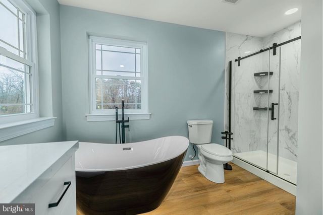 411 ATCO AVE, Atco, NJ 08004