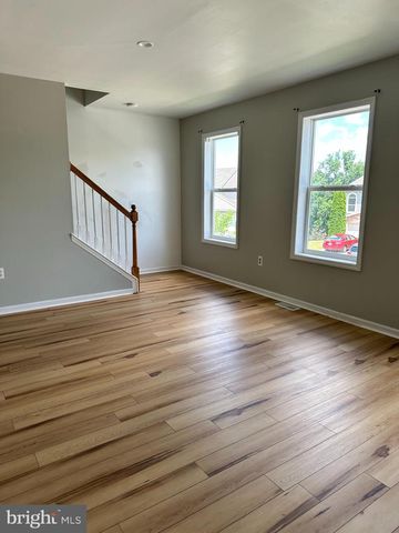 152 ACORN LN, Mountville, PA 17554