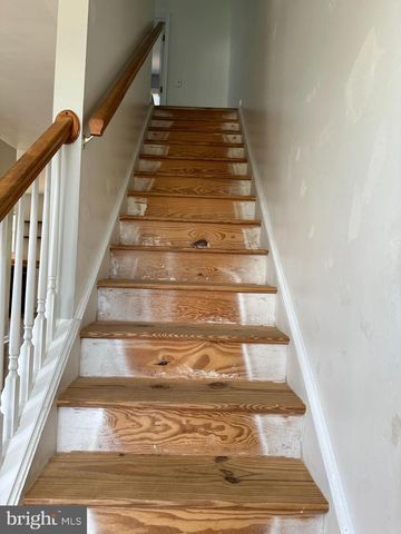 152 ACORN LN, Mountville, PA 17554