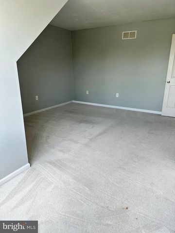 152 ACORN LN, Mountville, PA 17554