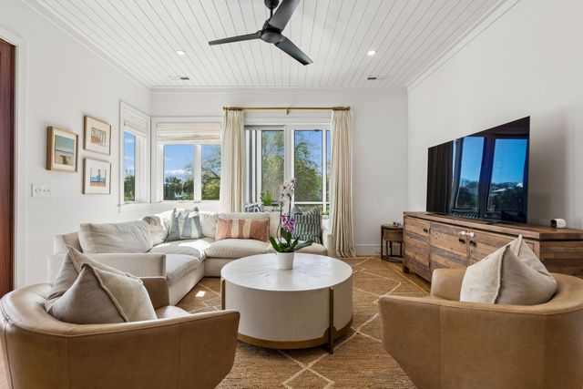 772 Gate Post Drive, Mount Pleasant, SC 29464