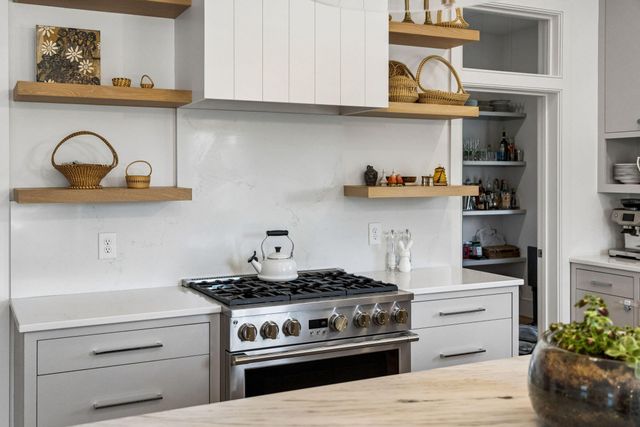 772 Gate Post Drive, Mount Pleasant, SC 29464