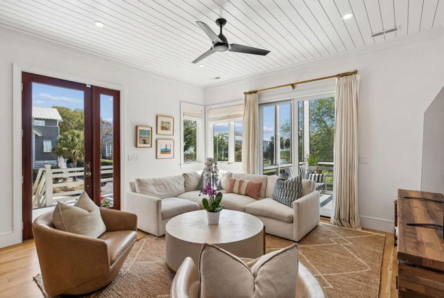 772 Gate Post Drive, Mount Pleasant, SC 29464